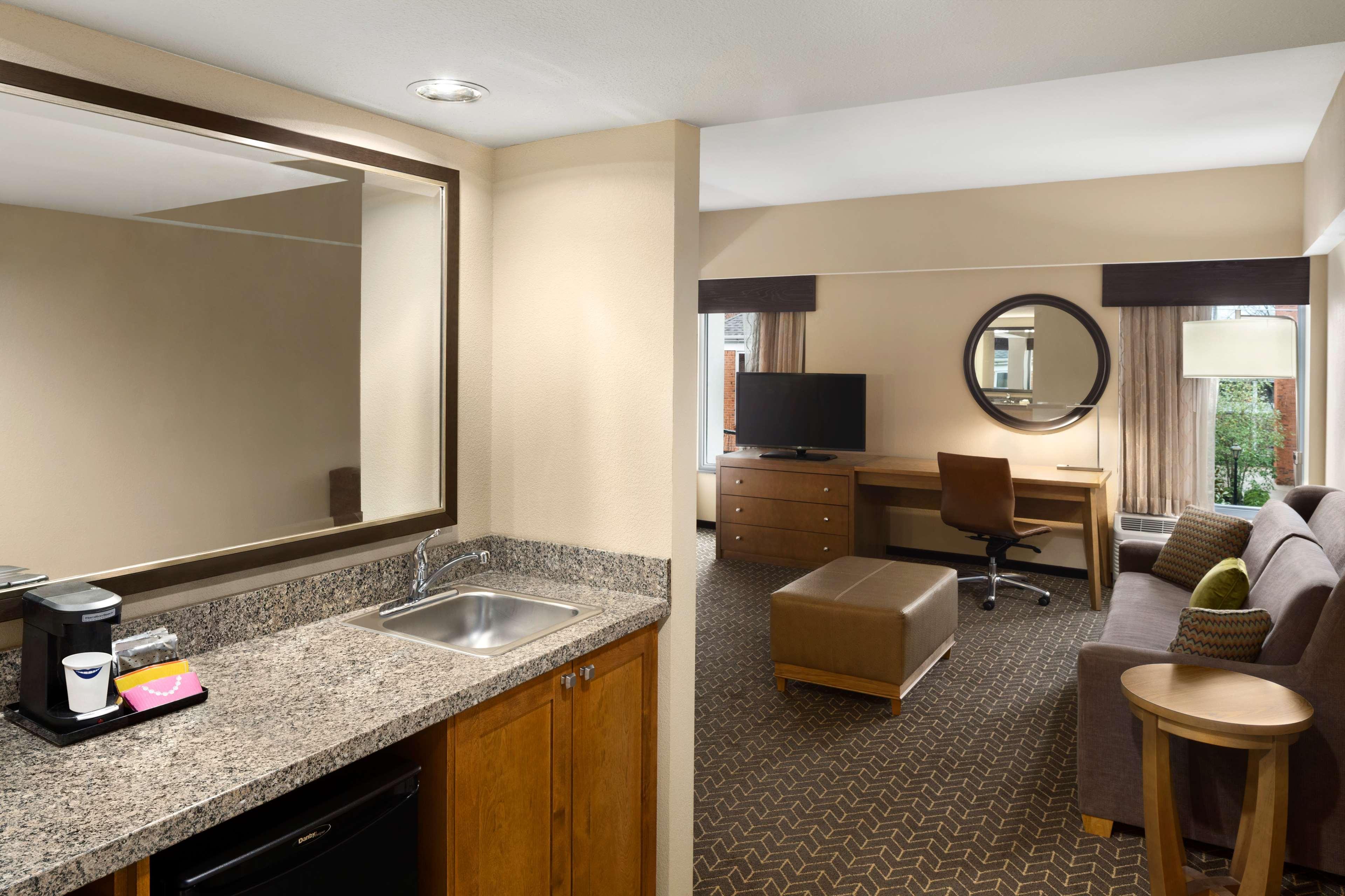 Hampton Inn And Suites Clayton/St. Louis-Galleria Area Eksteriør bilde